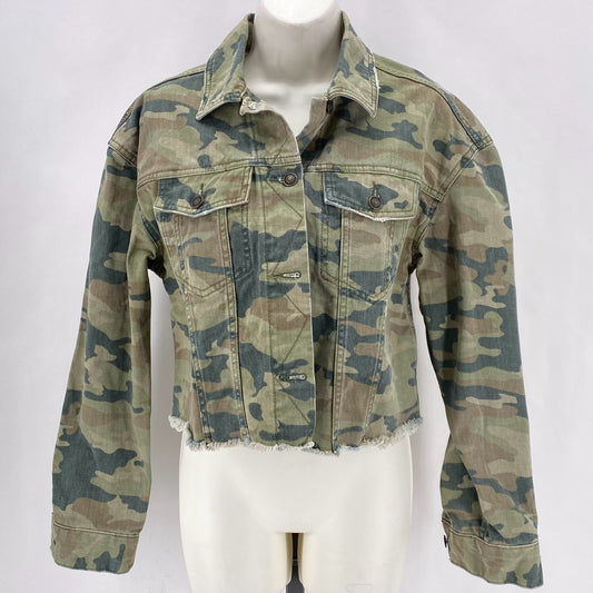 Size XS FREE PEOPLE Camoflage Jacket