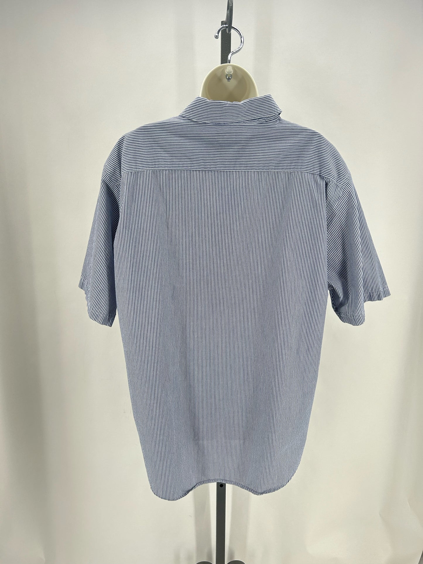 BLUE & WHITE Size XL CROFT & BARROW Men's Apparel