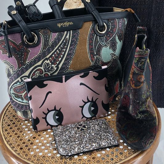 BETTY BOOP Pink Sequined Make-up case