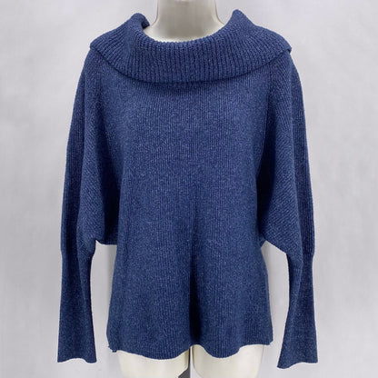 Size M WHITE HOUSE BLACK Sweater