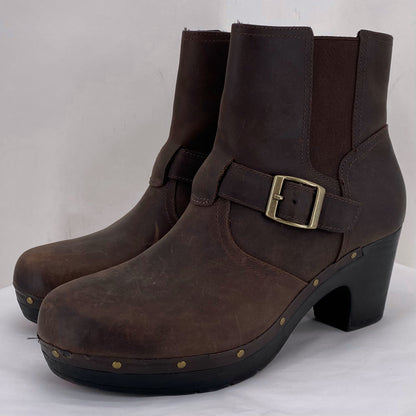 BROWN W Shoe Size 9 CLARKS Boots