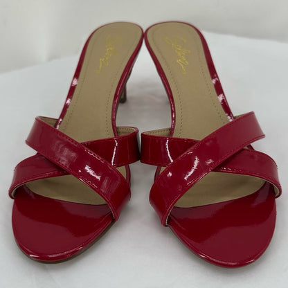 Red W Shoe Size 7.5 Solanz Heels