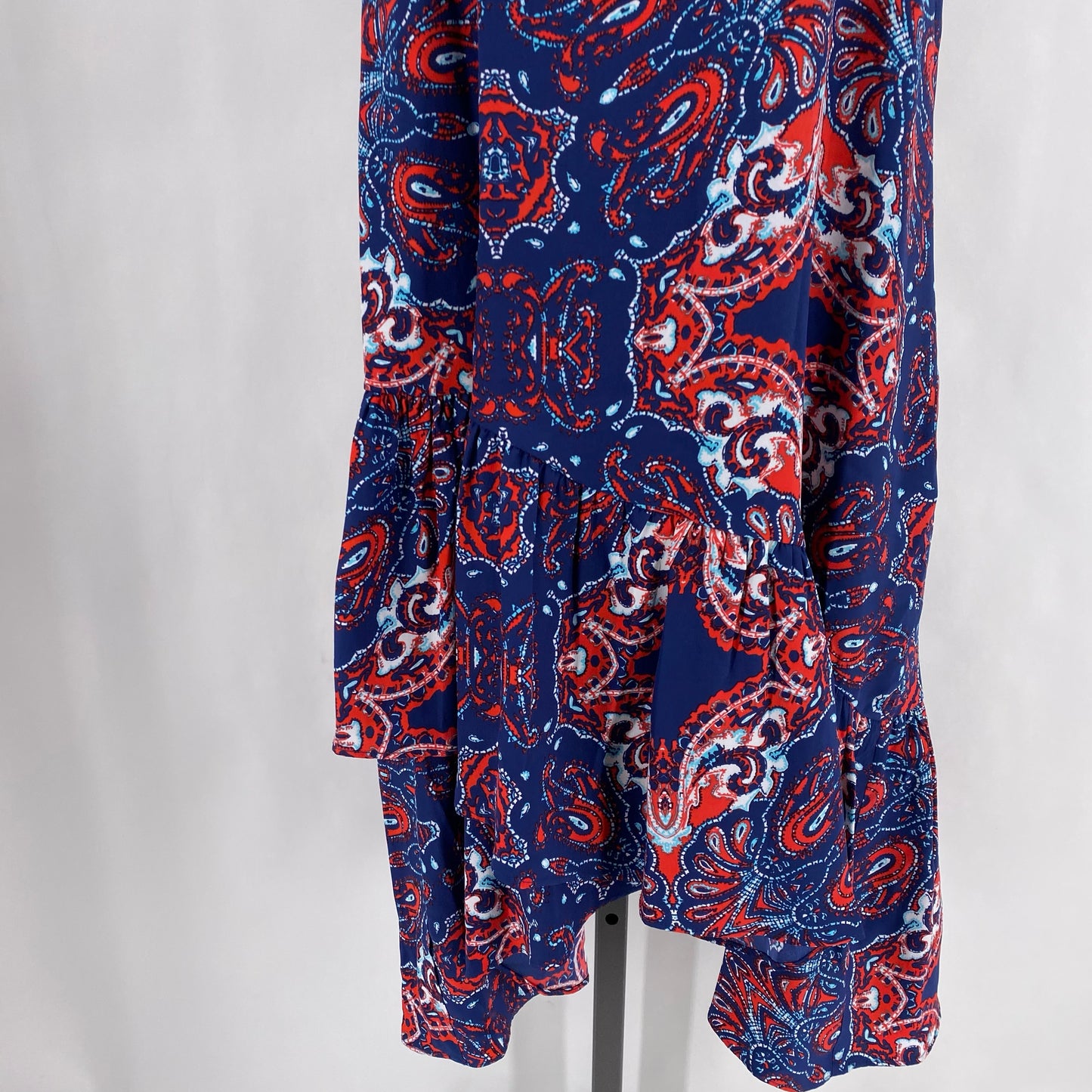 Size L PARKER Paisley Dress
