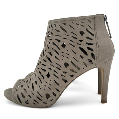 Taupe W Shoe Size 10 WHITE HOUSE BLACK Heels