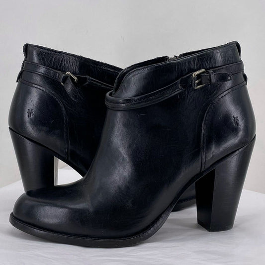 Black W Shoe Size 9 FRYE Boots