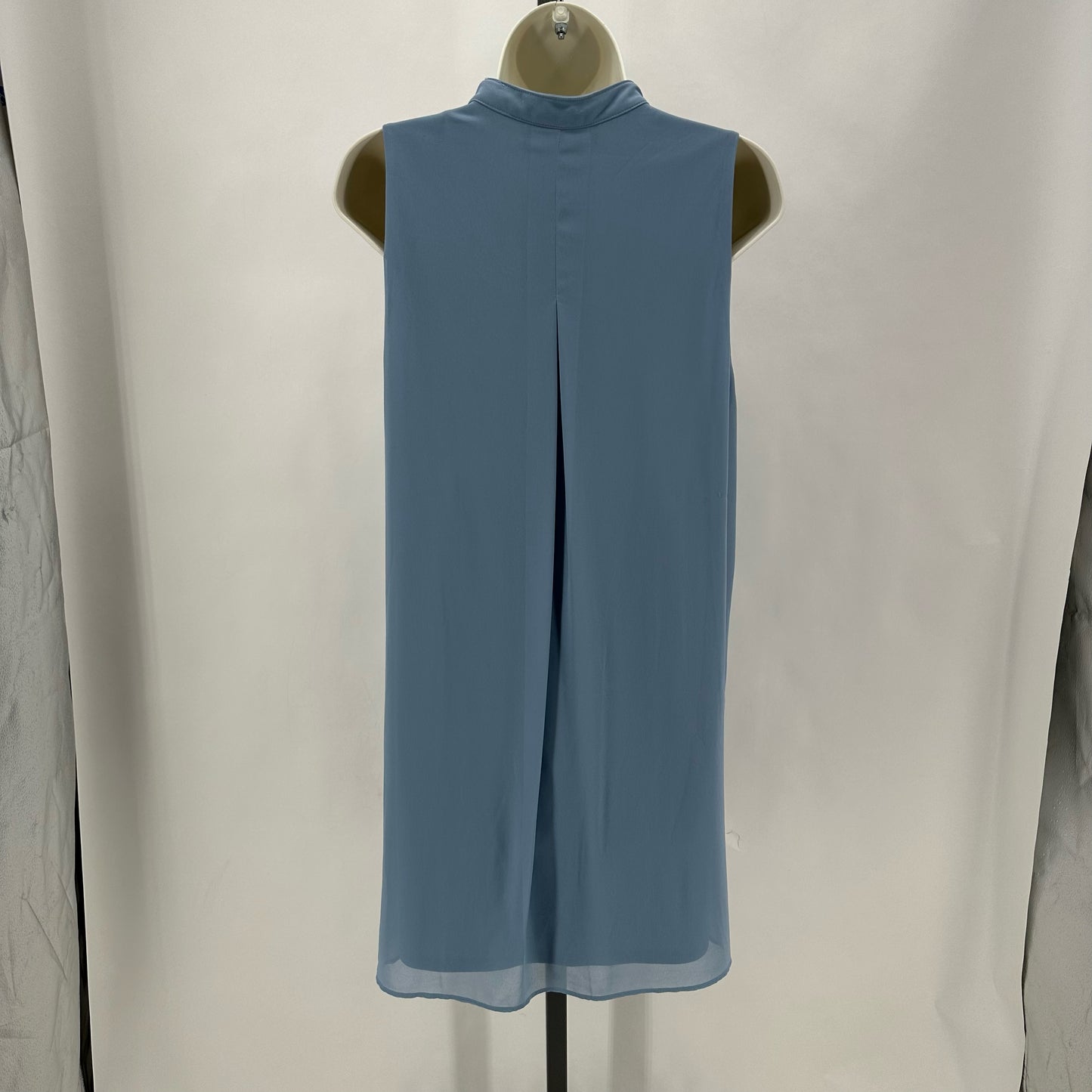 Size M BCBG MAXAZRIA Dress