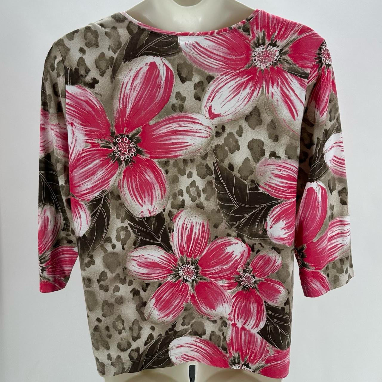 Size 3 CHICO'S Animal Print Shirt