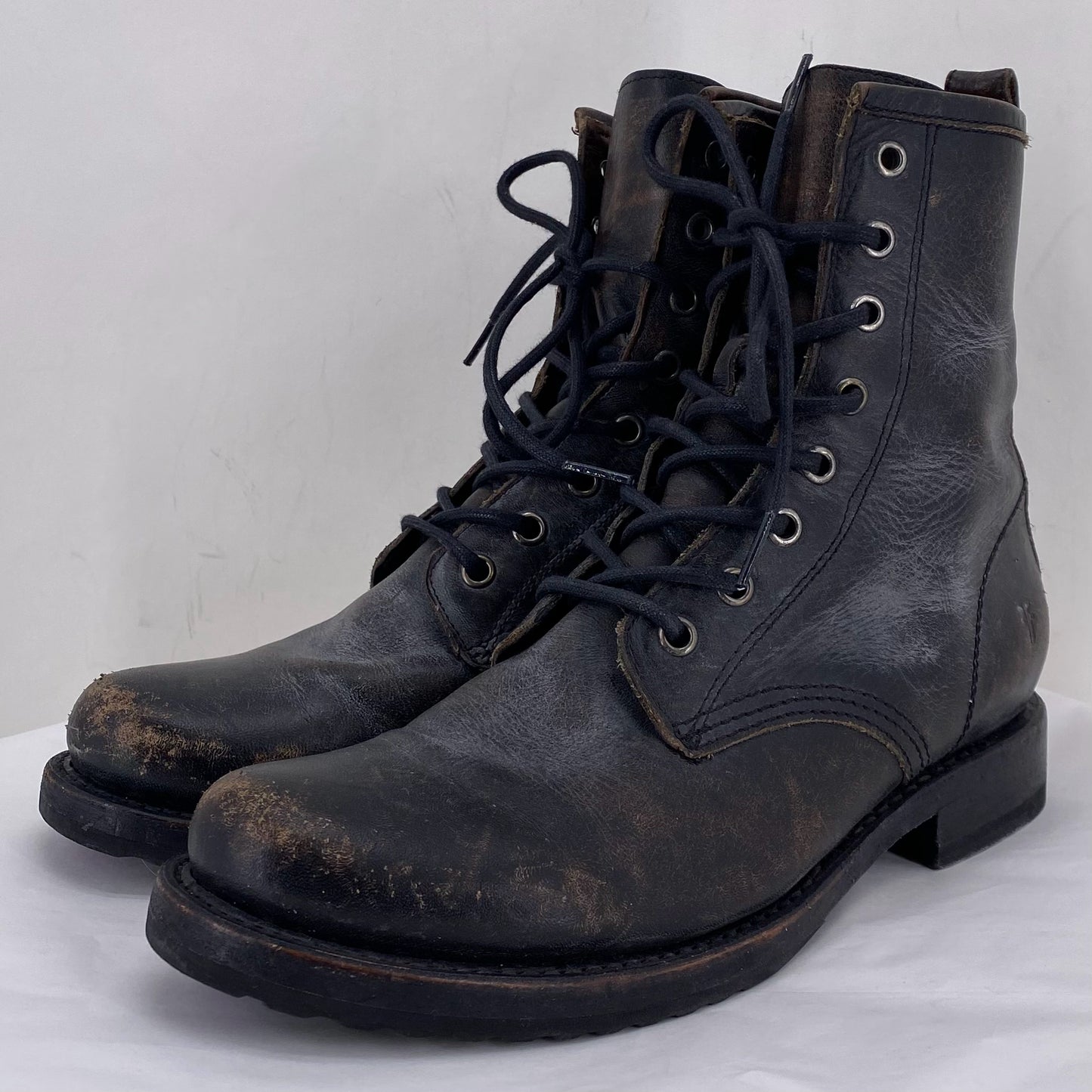 DARK BROWN W Shoe Size 8 FRYE Boots