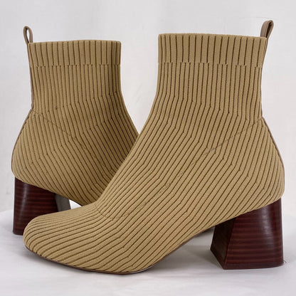 Tan W Shoe Size 5.5 SAKS FIFTH AVENUE Boots