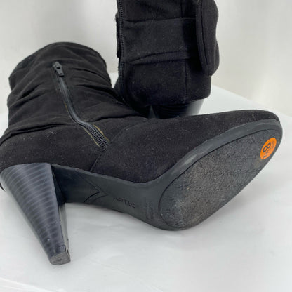 Black W Shoe Size 8.5 APT 9 Boots