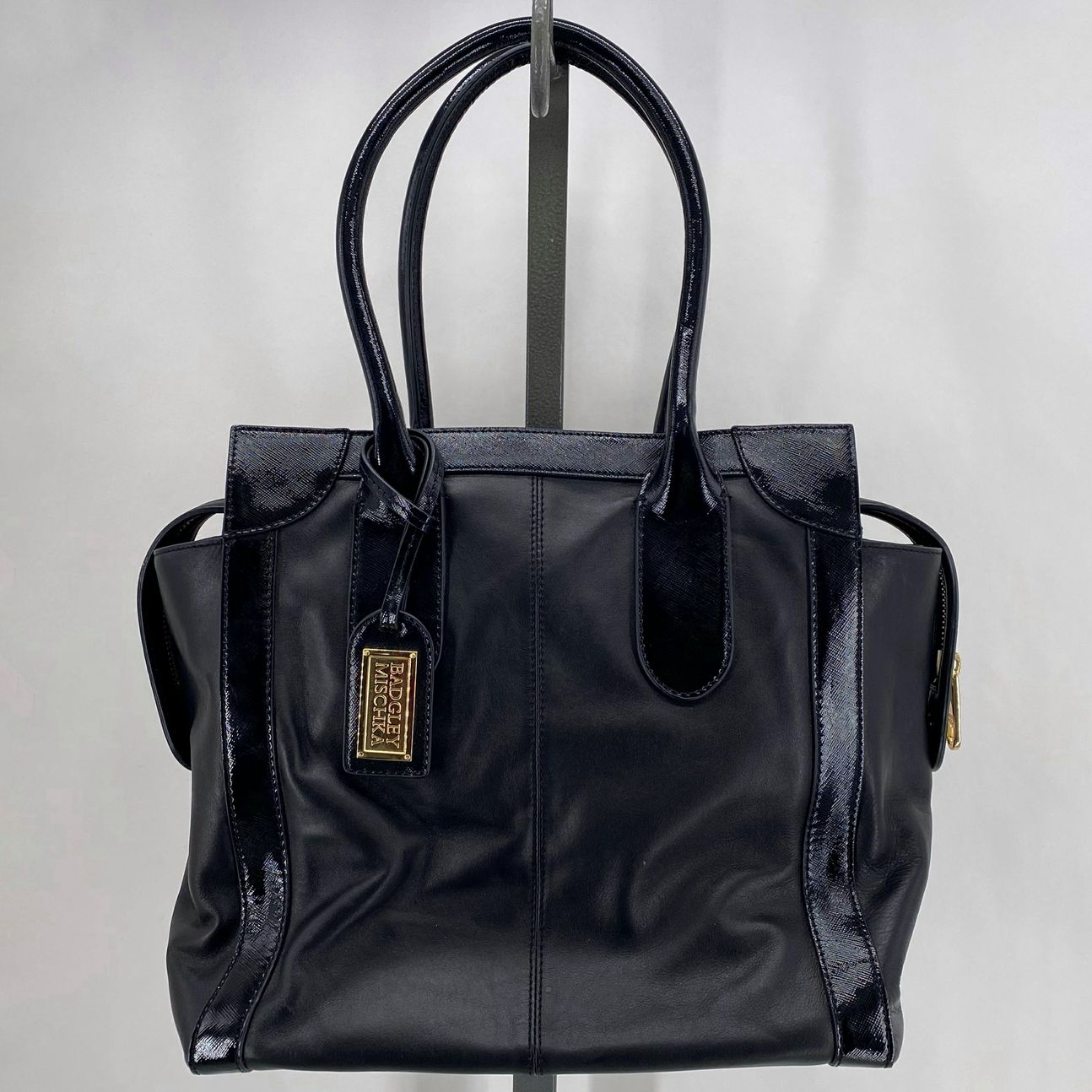 Black BADGLEY MISCHKA Shoulder Bag