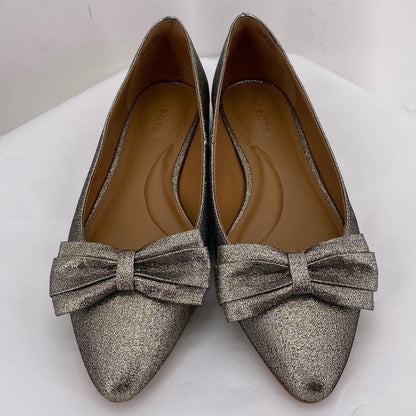 GOLD W Shoe Size 9.5 TALBOTS Flats
