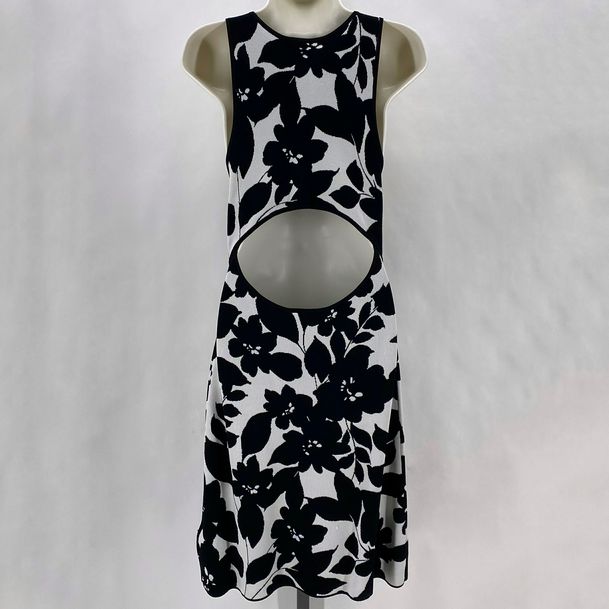 Size M J CREW FLOWERS Dress