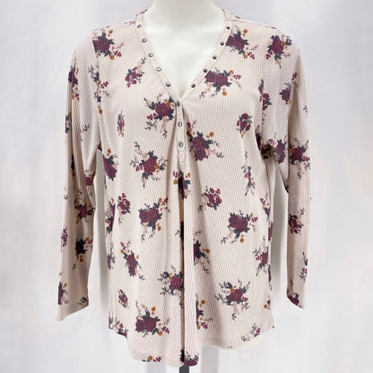 Size 3 TORRID FLOWERS Shirt