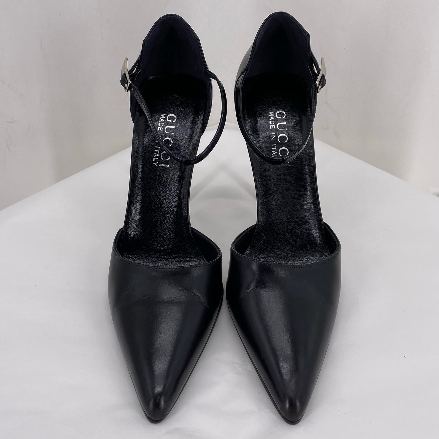 Black W Shoe Size 6.5 GUCCI Heels
