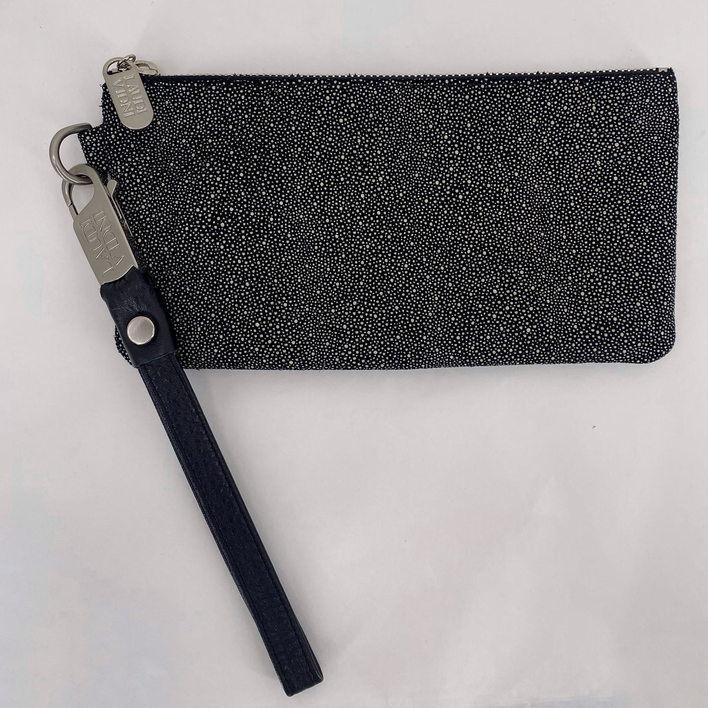 BLACK/WHITE Wristlet