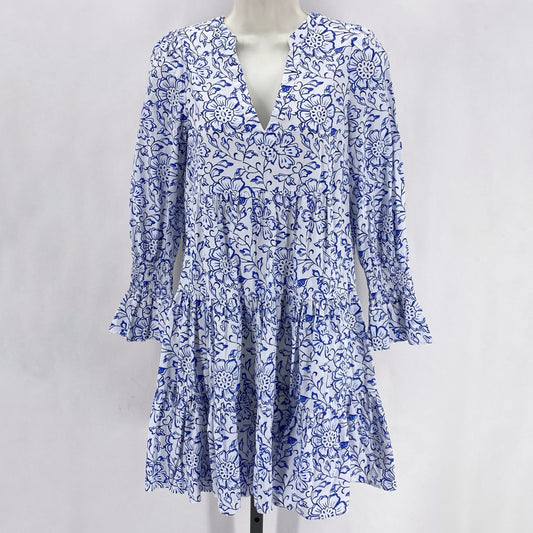 Size XS TUCKERNUCK FLOWERS Dress