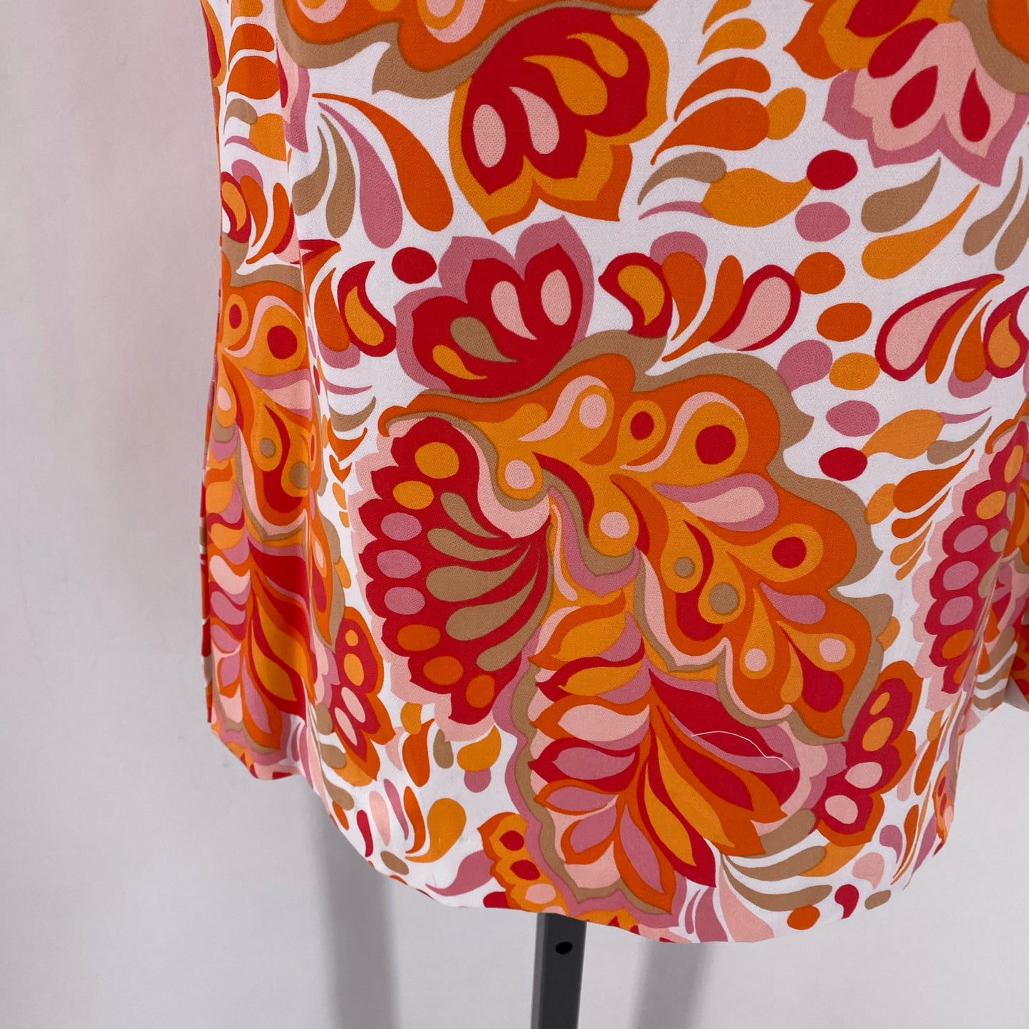 Size M TRINA TURK Shirt