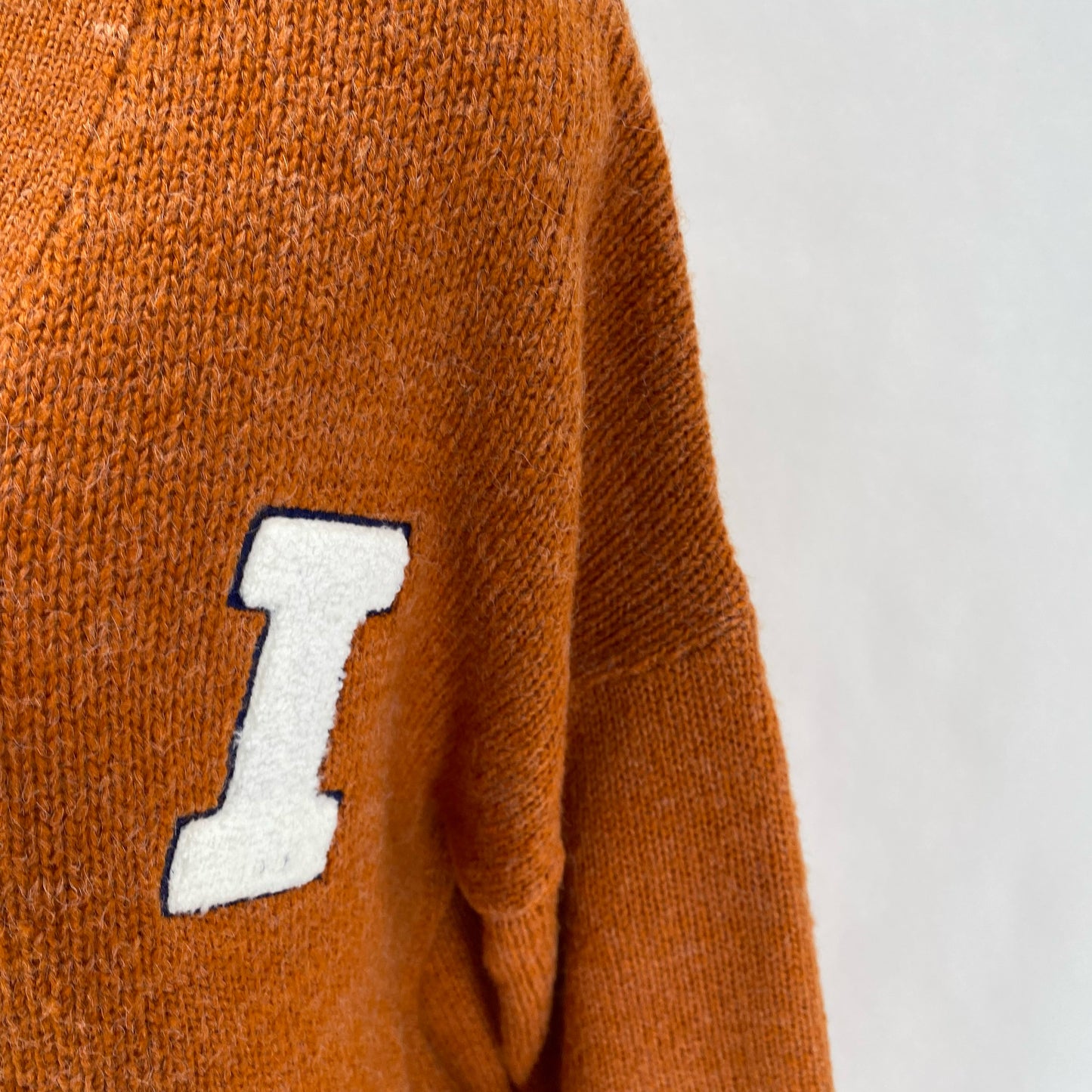 Size XL ILLINI Cardigan