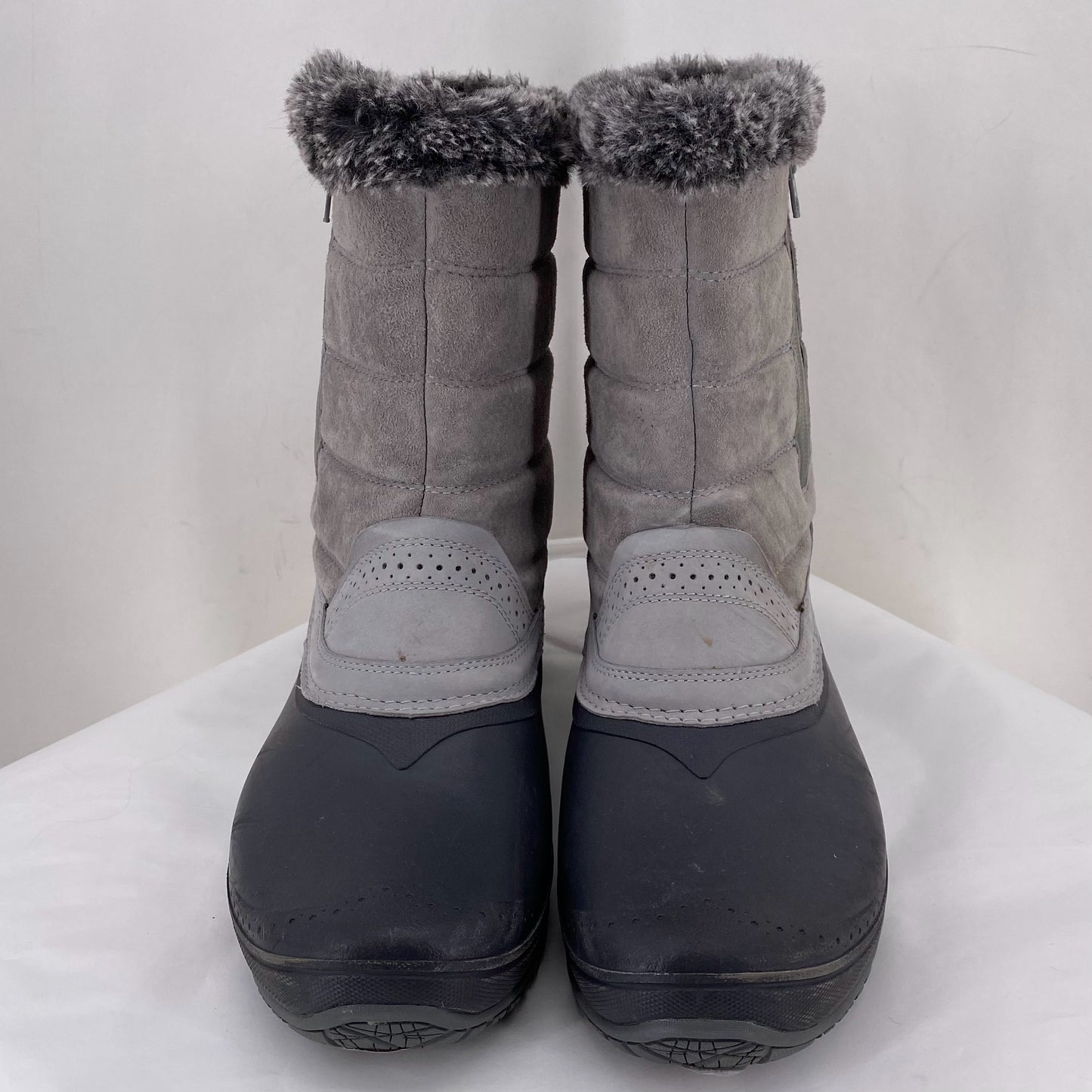 Gray W Shoe Size 9.5 NORTH FACE Boots