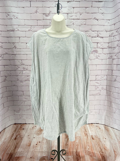 Size S MOYURU Dress