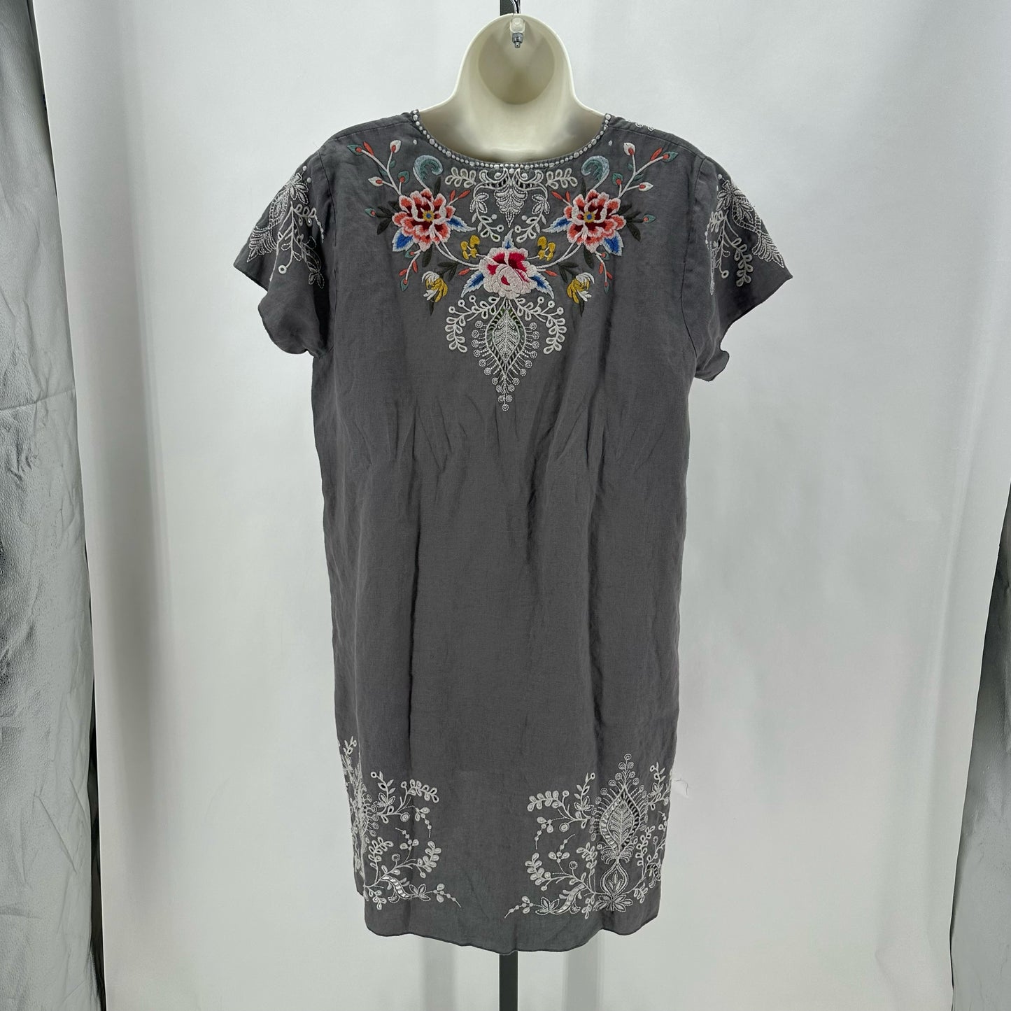 Size M JOHNNY WAS Dress