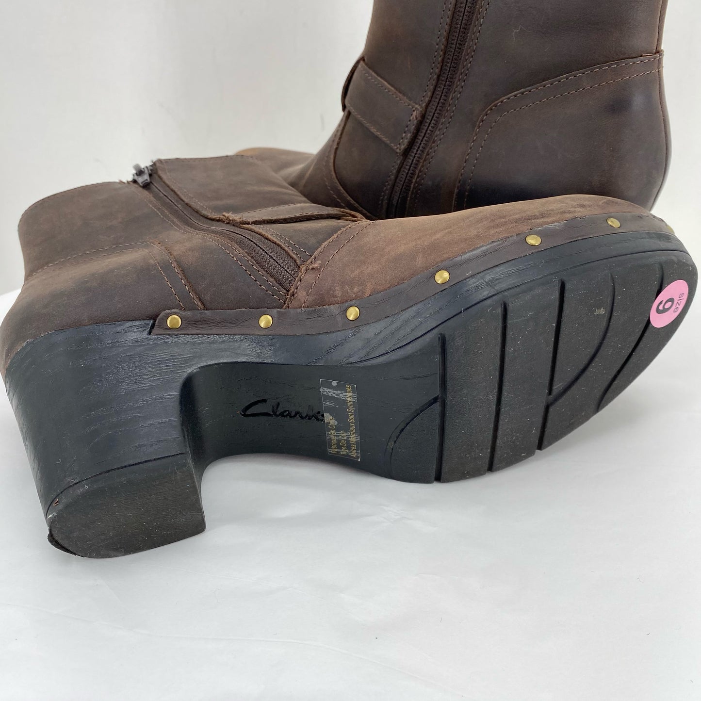 BROWN W Shoe Size 9 CLARKS Boots