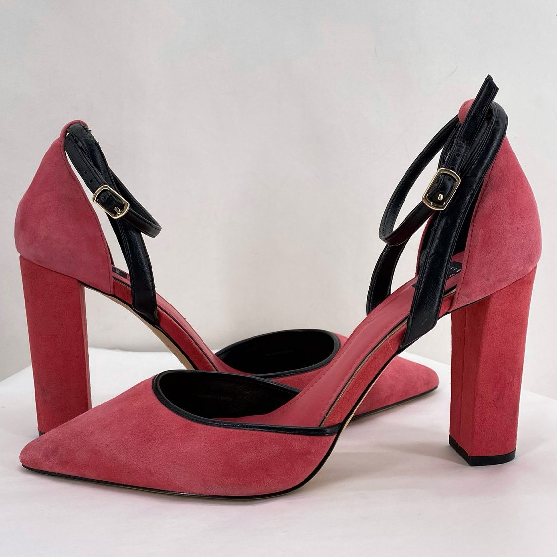 Pink W Shoe Size 9 WHITE HOUSE BLACK Heels