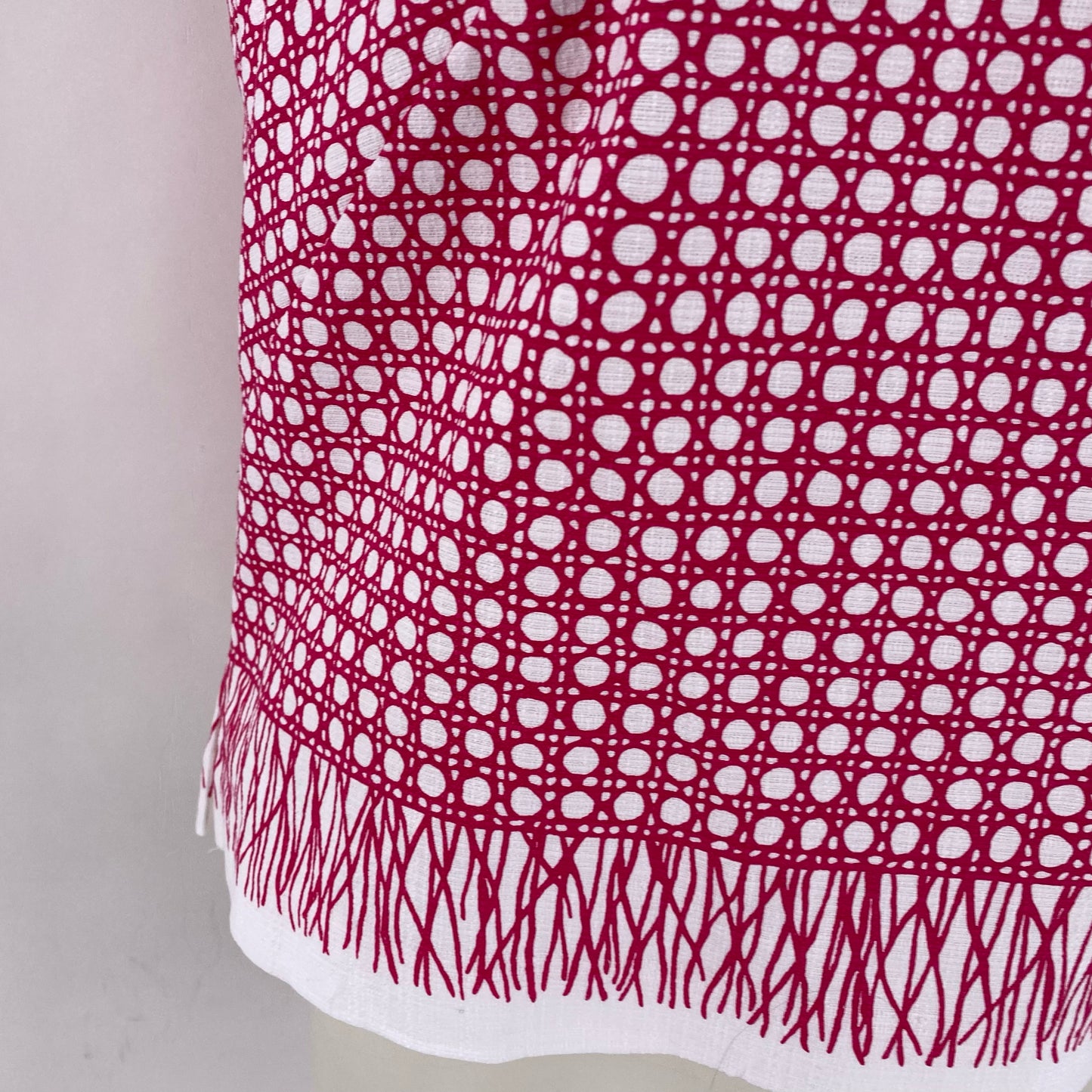 Size 10 TRINA TURK CIRCLES Shirt