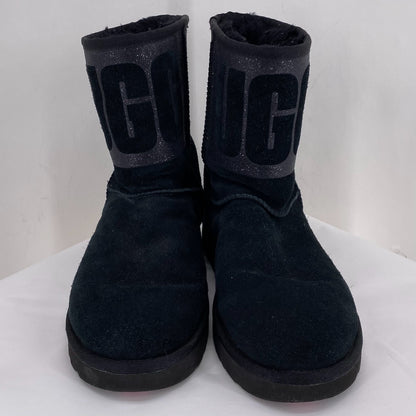 Black W Shoe Size 9 UGG Boots