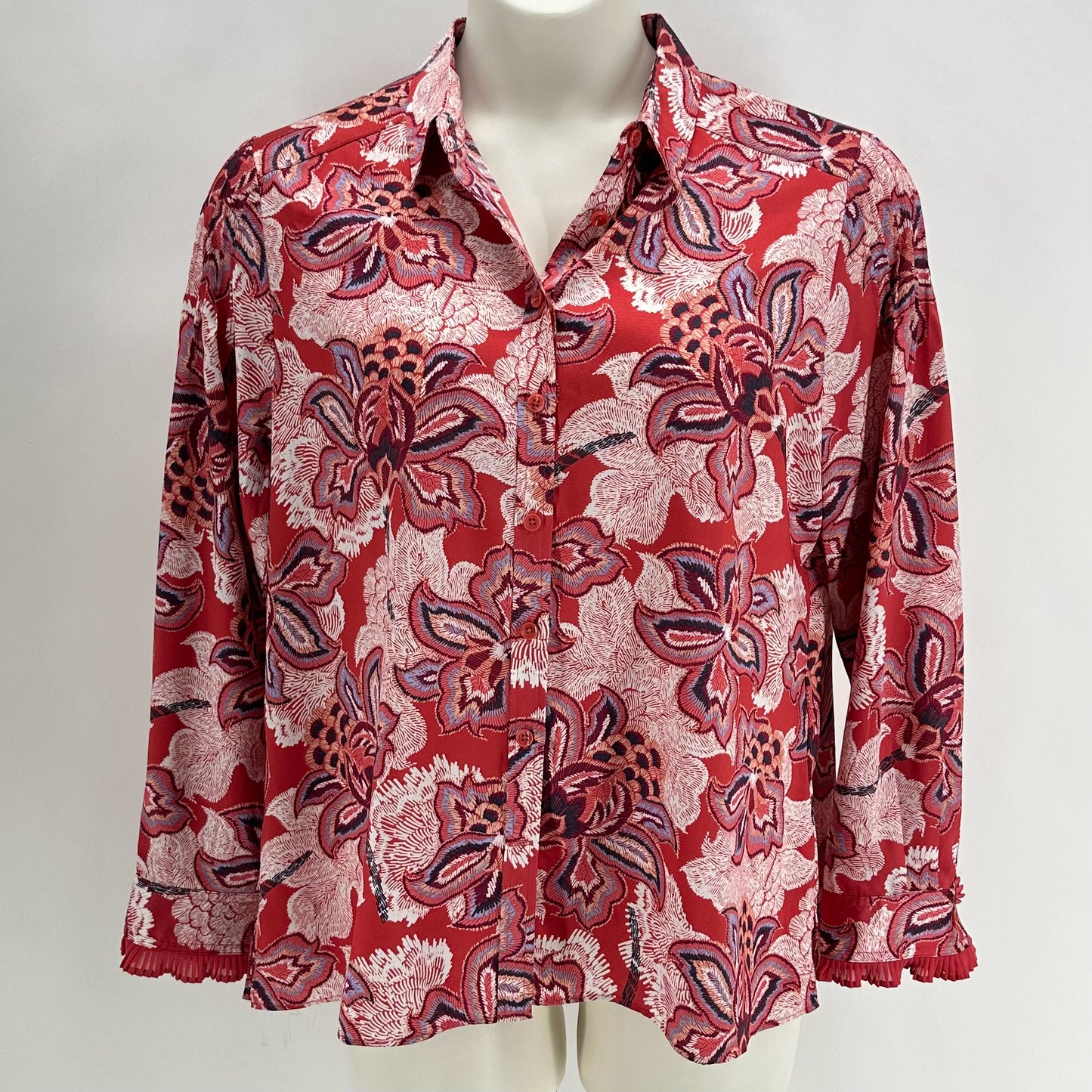 Size 2.5 CHICO'S Floral Shirt