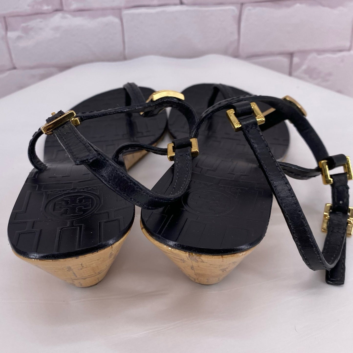 Black W Shoe Size 7 TORY BURCH Sandals