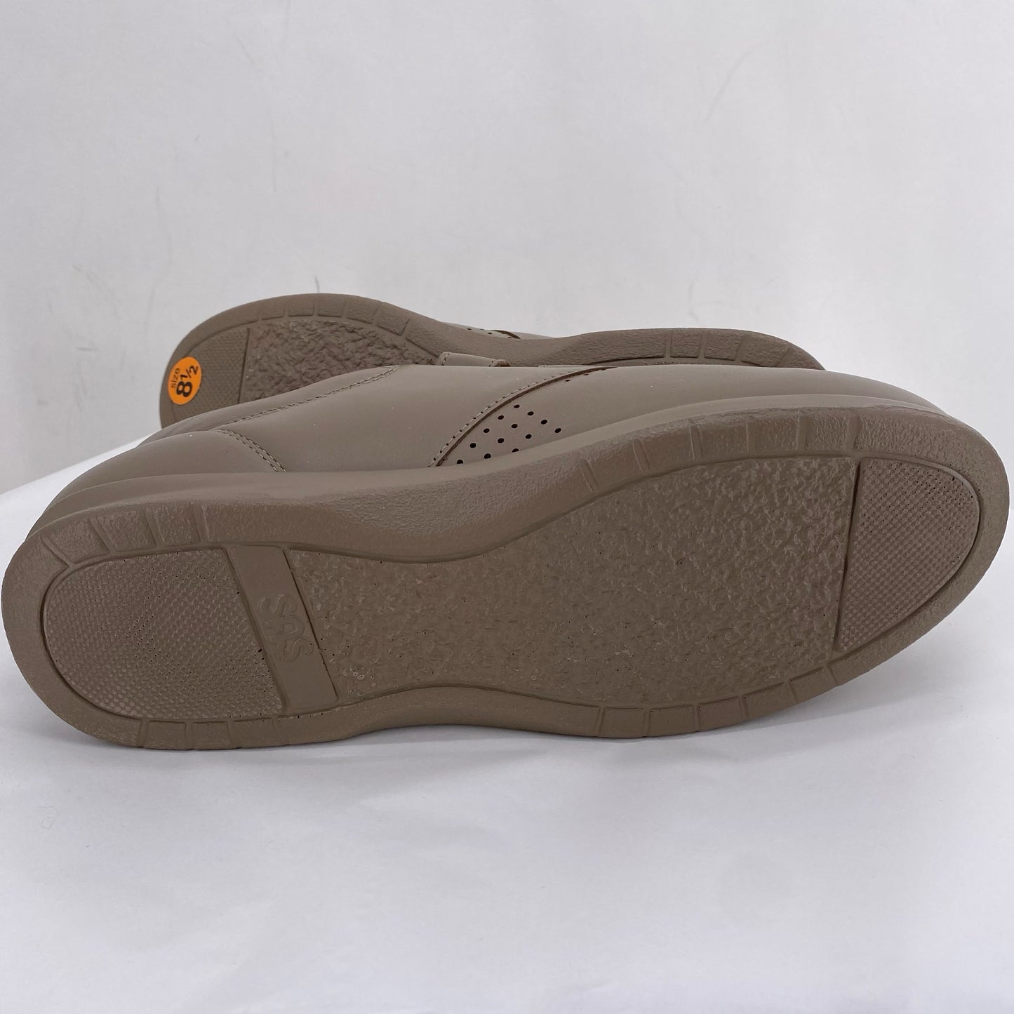BROWN W Shoe Size 8.5 SAS Sneakers