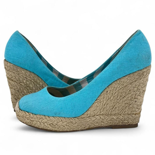Mint Green W Shoe Size 8.5 BCBG GENERATION Wedge