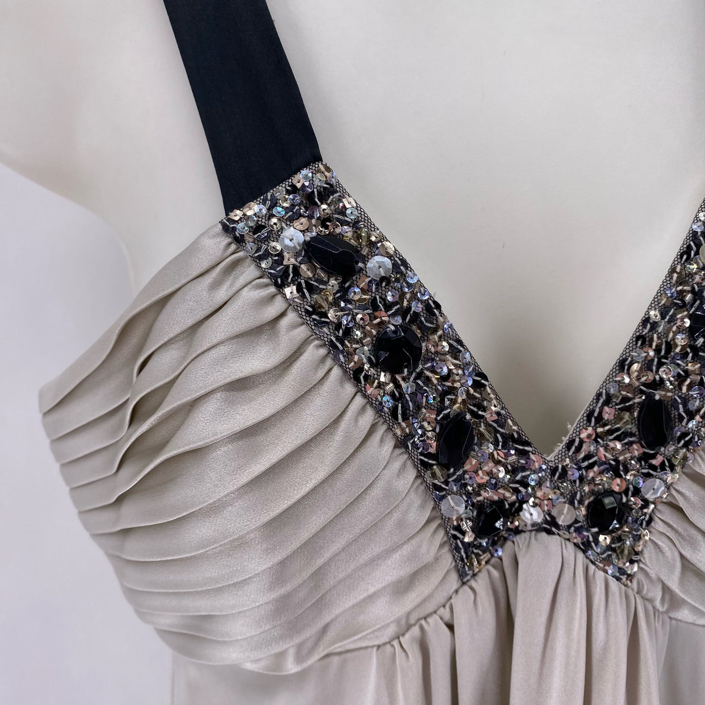 Size 4 BCBG MAXAZRIA Dress