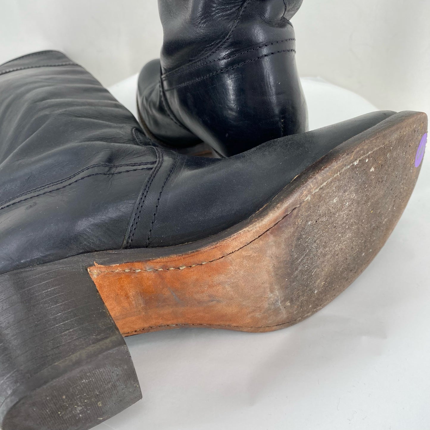 Black W Shoe Size 8 FRYE Boots
