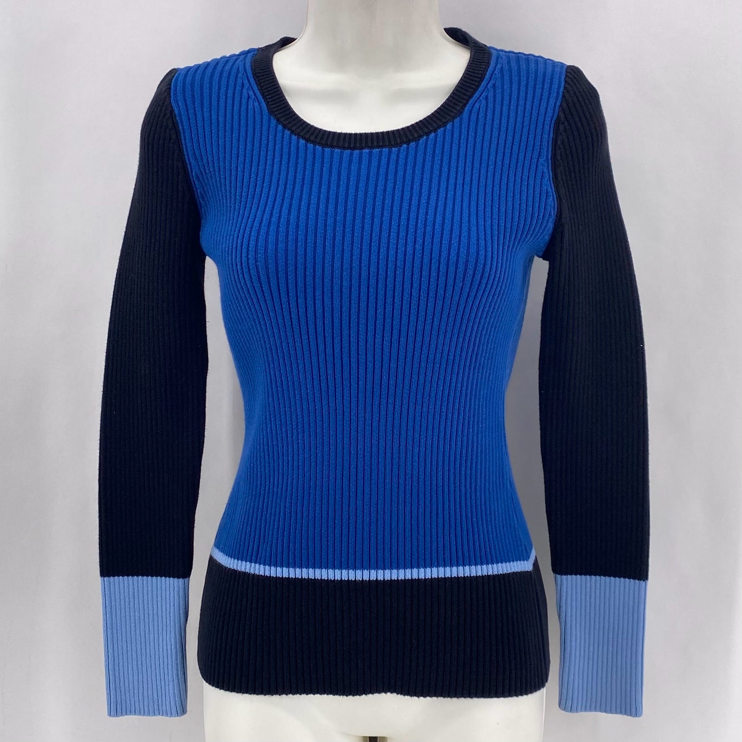Size XS WHITE HOUSE BLACK Sweater