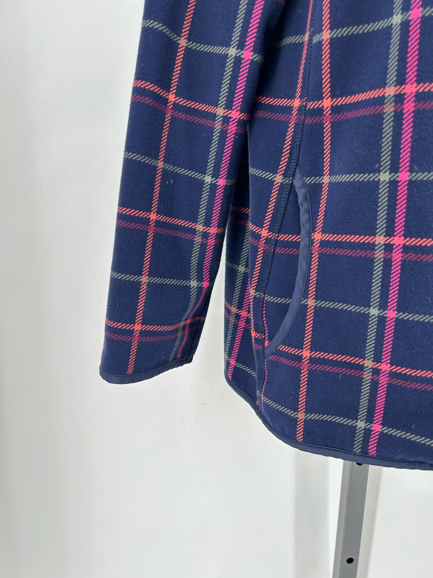 Size MP T BY TALBOTS Plaid Jacket