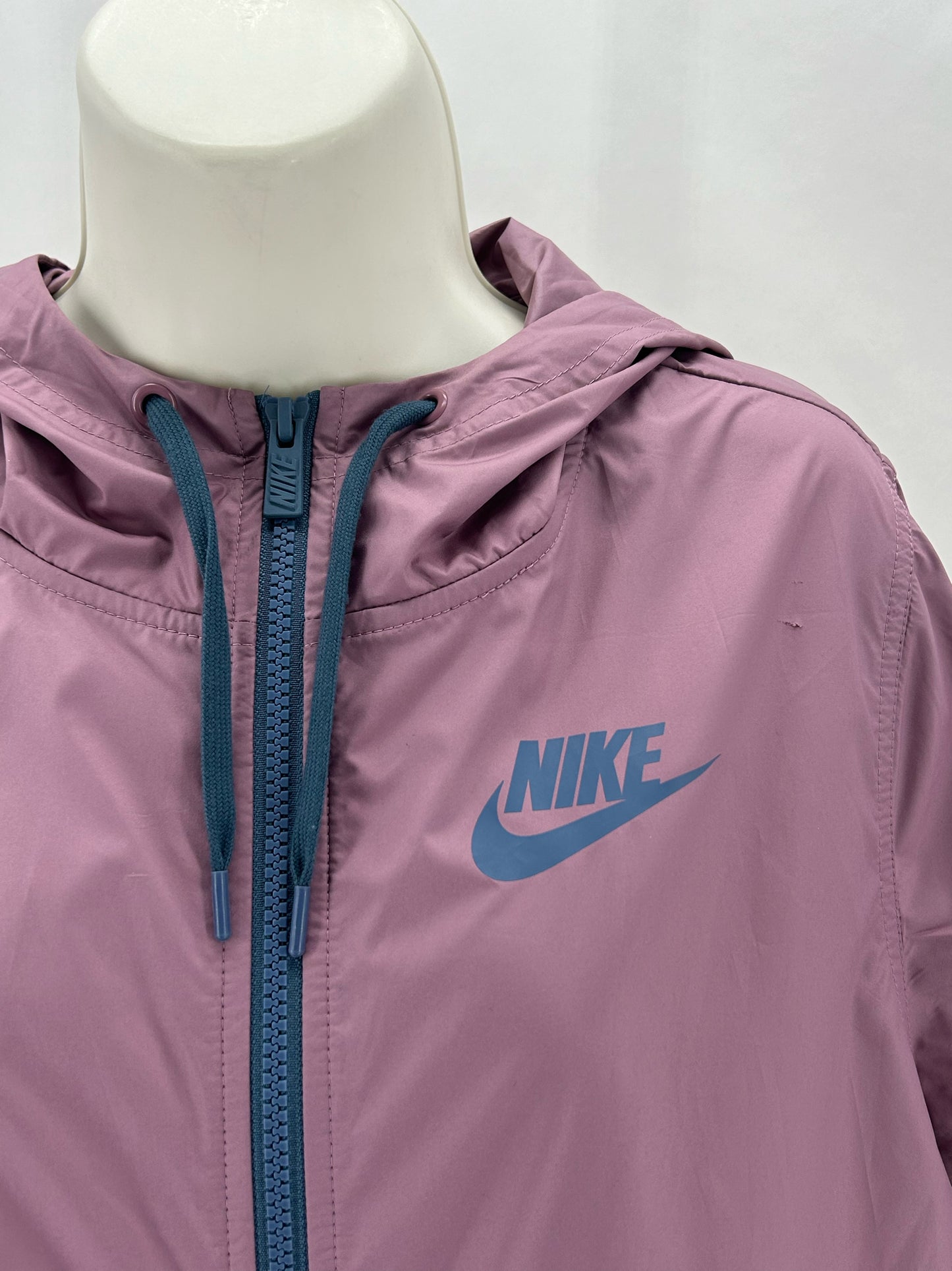 Size L NIKE Nylon Athletic Wear