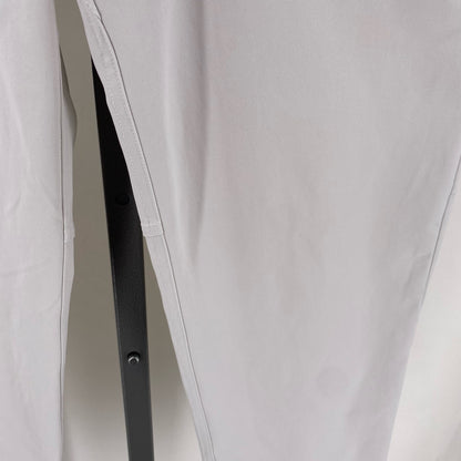 LT GRAY Size 34 LULULEMON Men's Apparel