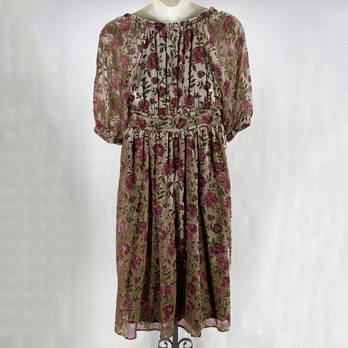 Size 0 TORRID Velvet FLOWERS Dress