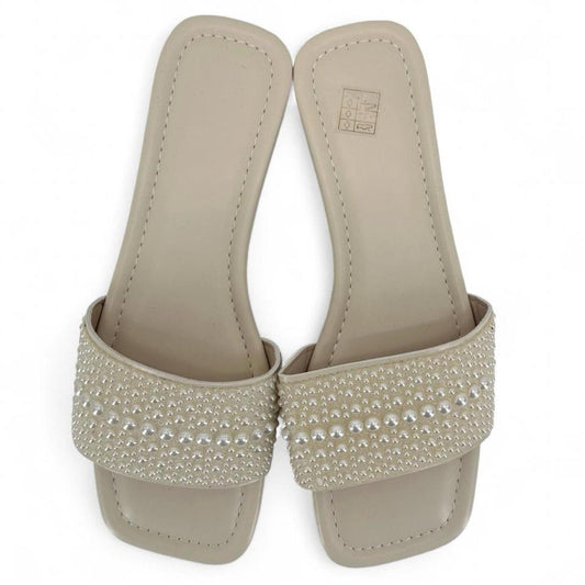 Ivory W Shoe Size 10 NO TAG Sandals