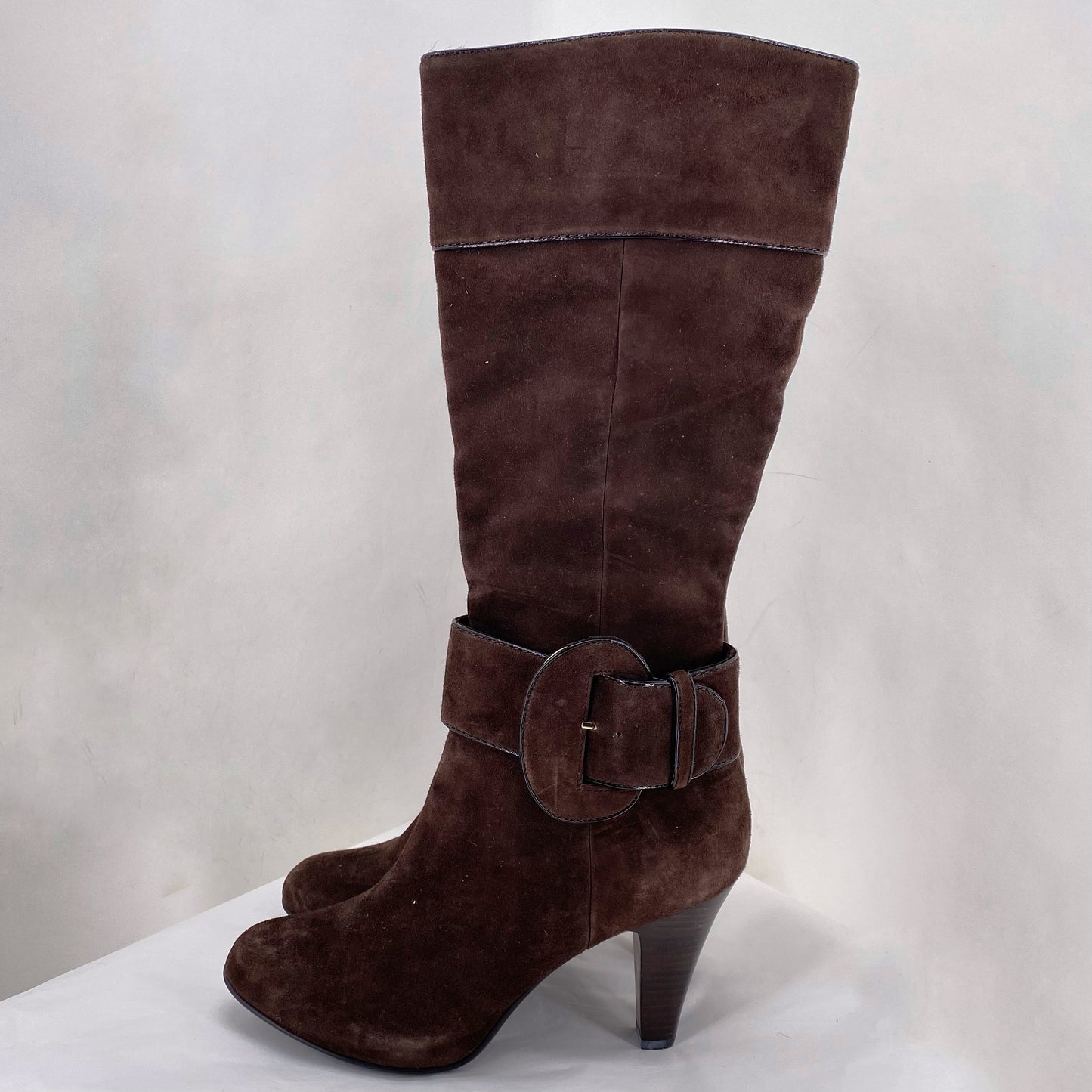 BROWN W Shoe Size 9.5 SOFFT Boots