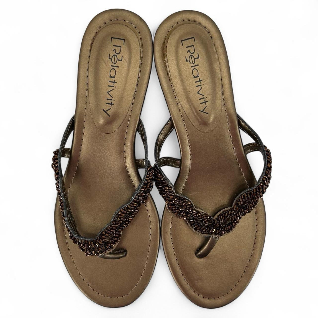 GOLD W Shoe Size 7 RELATIVITY Sandals