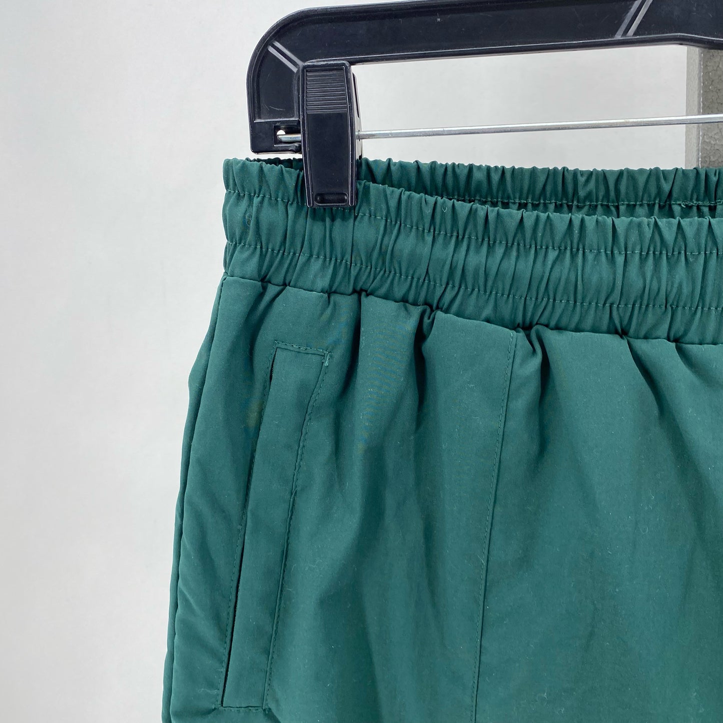 DARK GREEN Size M RVS LABS Men's Apparel