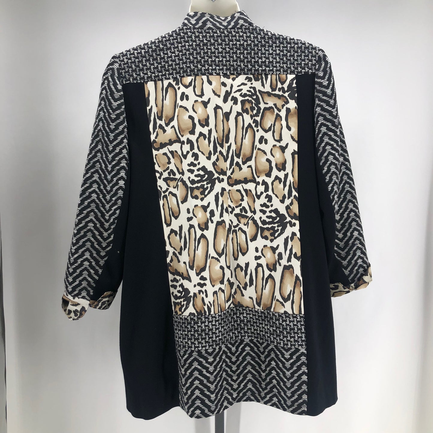 Size 4 CHICO'S STRIPES/ANIMAL PRINT Jacket