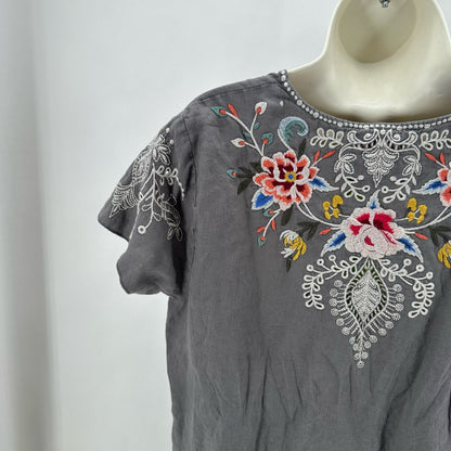 Size M JOHNNY WAS Dress
