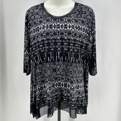 Size 22/24 CATO Shirt