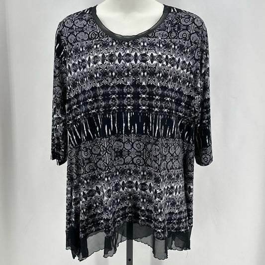 Size 22/24 CATO Shirt