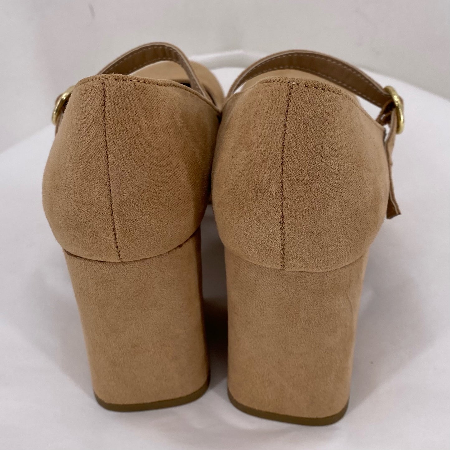 Tan W Shoe Size 7.5 SUN & STONE Heels